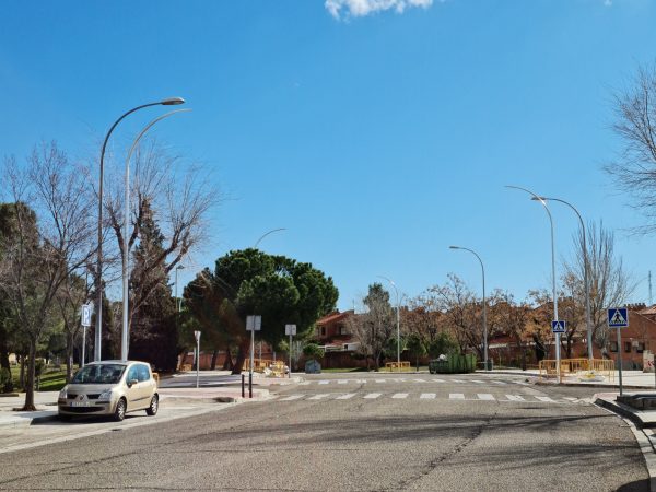 El Ayuntamiento renueva el alumbrado de Río Bullaque con una inversión de 100.000 euros y un ahorro energético del 50 por ciento - Ayuntamiento de Toledo