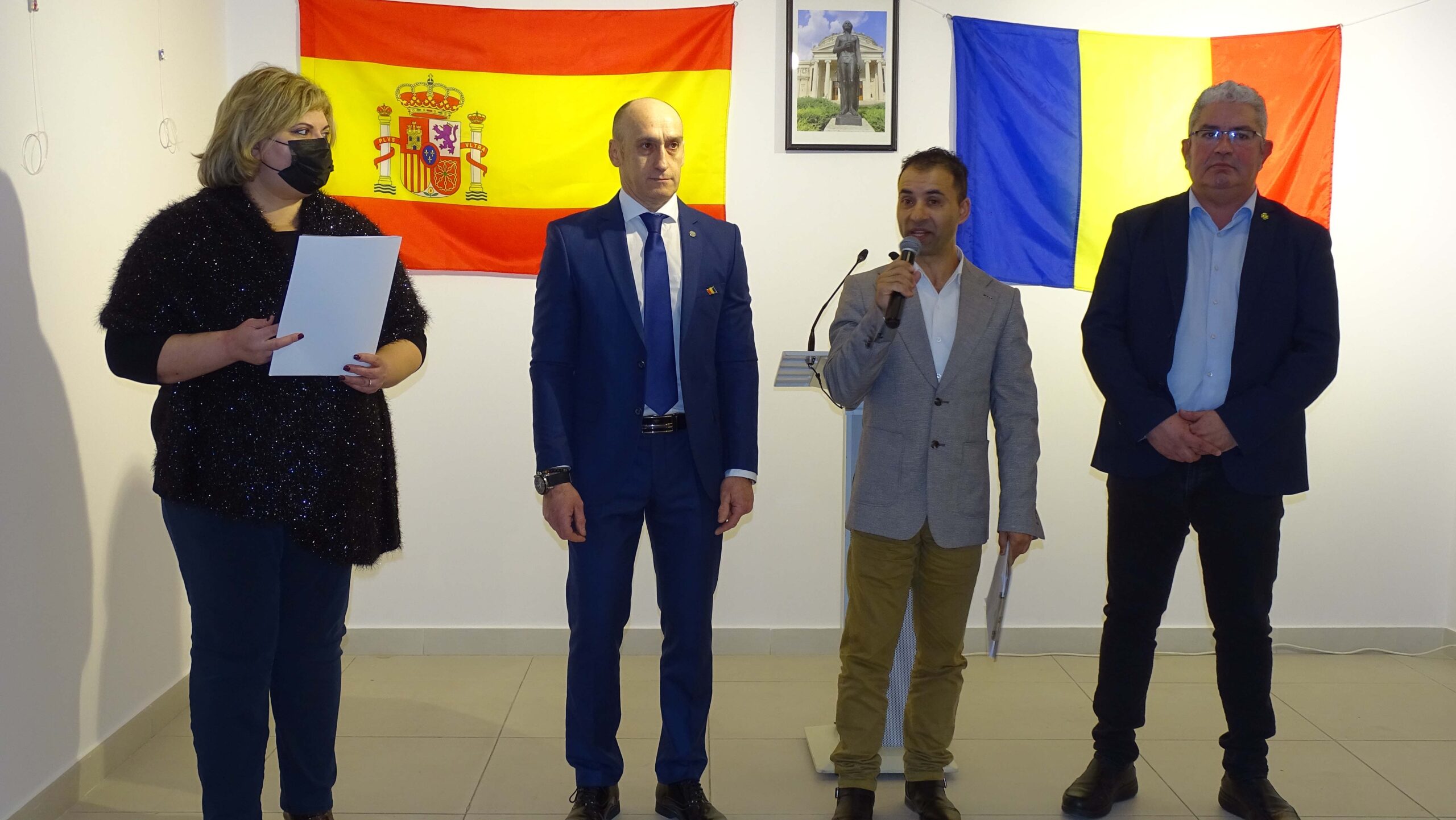 La Asociación Hispano Rumana Gente celebra el día de la Cultura Rumana con una velada poética