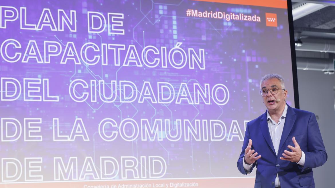 La Comunidad de Madrid anuncia la creación de una Red de Centros de Competencias Digitales en 52 municipios de la región