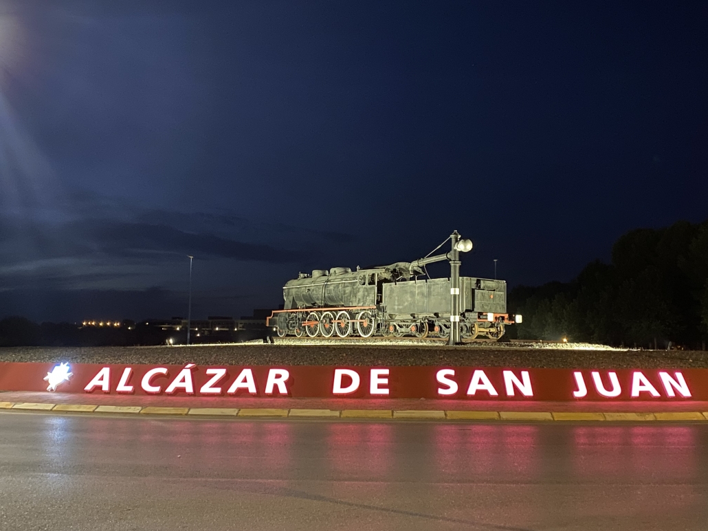 Alcázar se tiñe de rojo en conmemoración del Día Mundial de las Cardiopatías Congénitas