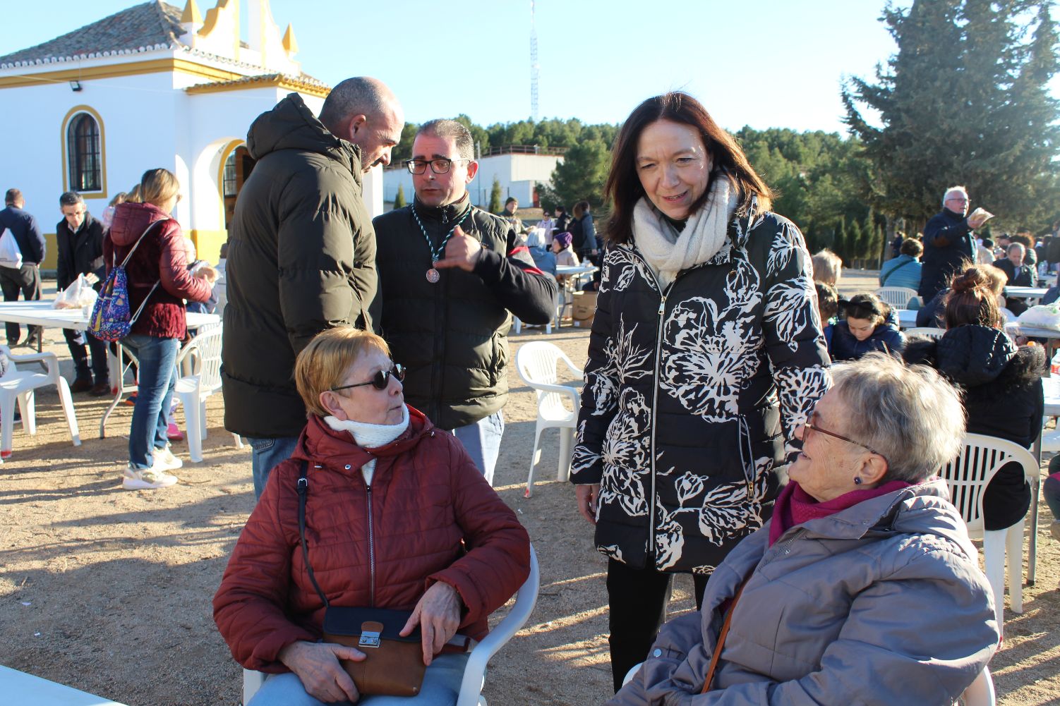 Chocolate con torta en el Cerro de San Isidro para recuperar la tradición de merendar en la festividad de Santa Apolonia