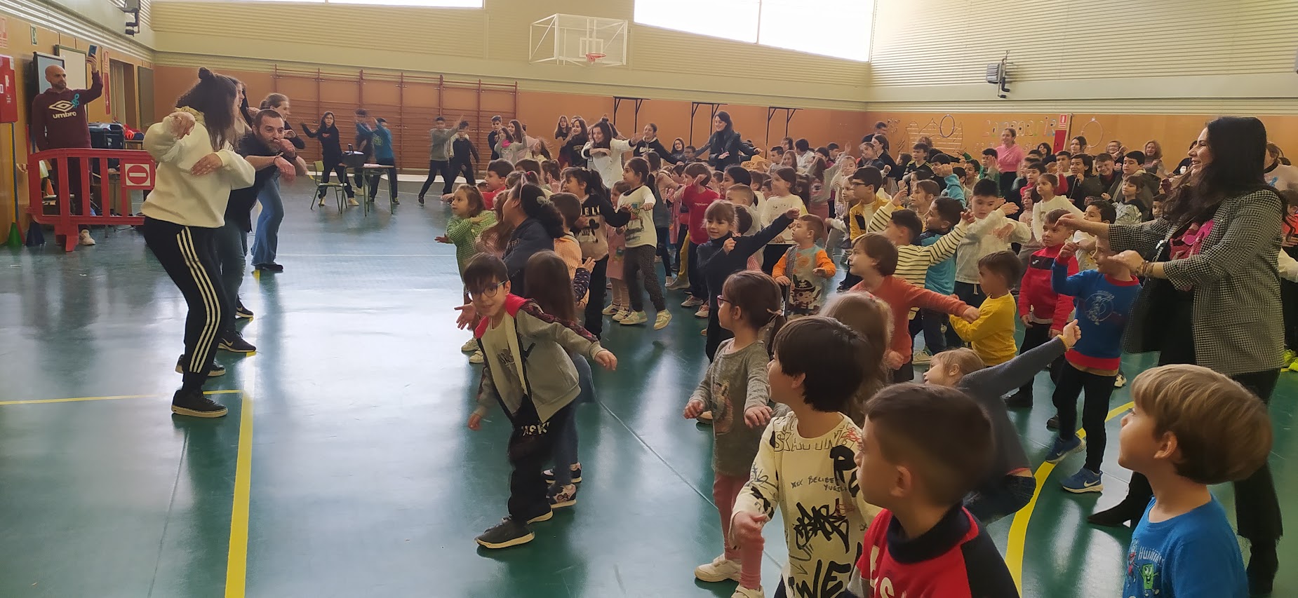 El CEIP Antonio Machado ha celebrado con éxito su VII Semana Cultural