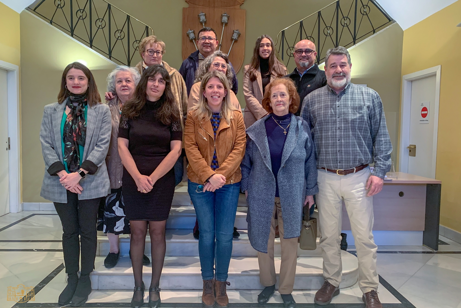 Inmaculada Jiménez muestra el compromiso del Ayuntamiento con la Asociación Española Contra el Cáncer en la presentación de su nueva junta local