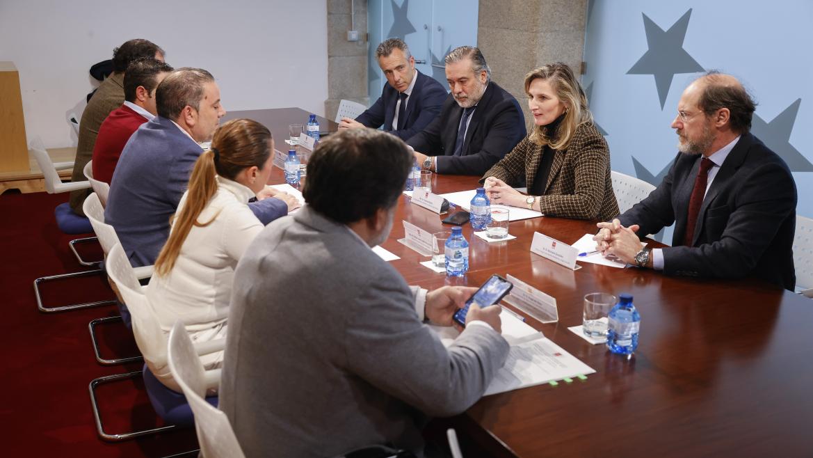 La Comunidad de Madrid aprobará ayudas de 100 euros por hectárea de olivar para proteger a los agricultores y sus cosechas