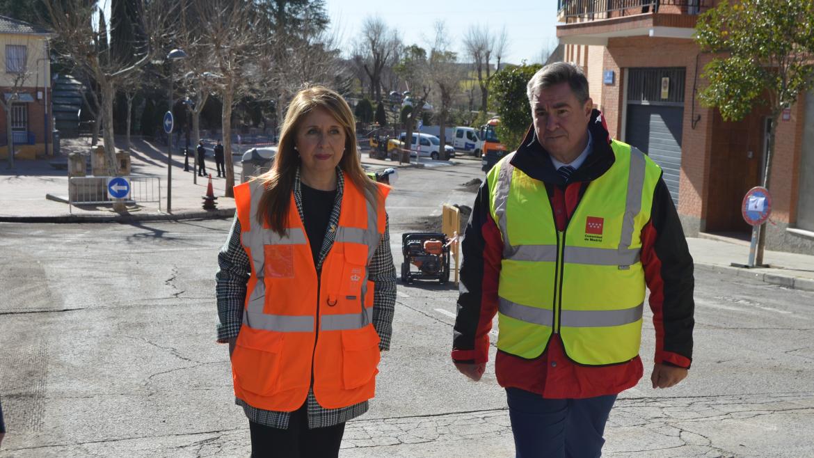 La Comunidad de Madrid financia una operación asfalto en Moraleja de Enmedio para mejorar la seguridad en sus vías urbanas