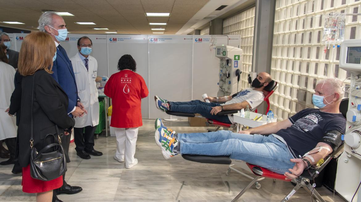 La Comunidad de Madrid lleva su campaña para la donación de plasma a seis hospitales públicos