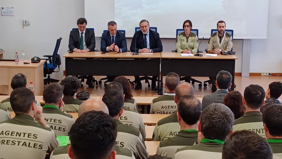 La Comunidad de Madrid refuerza un 20% su plantilla de agentes forestales con 46 nuevos efectivos