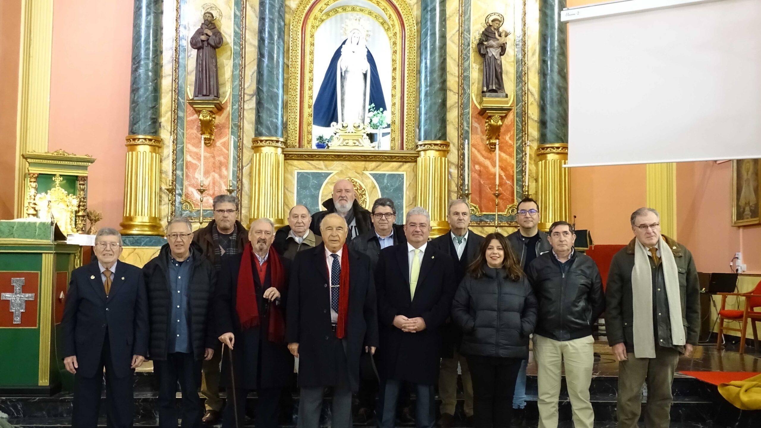 La Revista La Encina conmemora su 43 aniversario con una misa y una comida de hermandad