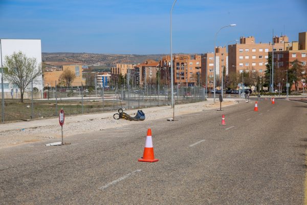Ayuntamiento de Toledo El arreglo integral de la calle Estenilla, en el Polígono residencial, incorpora nuevos aparcamientos gratuitos