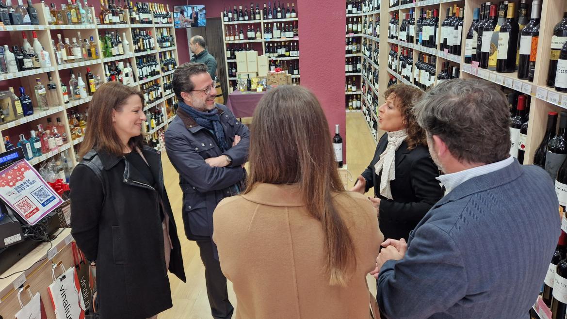 La Comunidad de Madrid ha ofrecido asesoramiento gratuito a cerca de 2.000 comercios para incrementar sus ventas