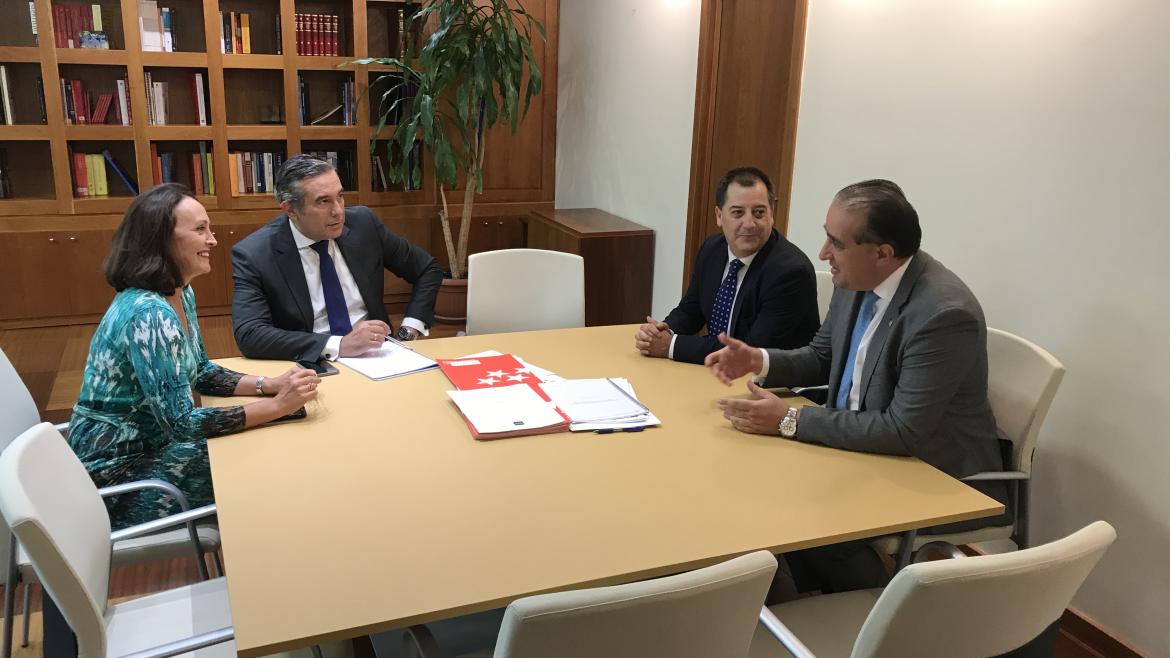 La Comunidad de Madrid incrementa casi un 60% la inversión para la orientación jurídica en 48 municipios del este de la región