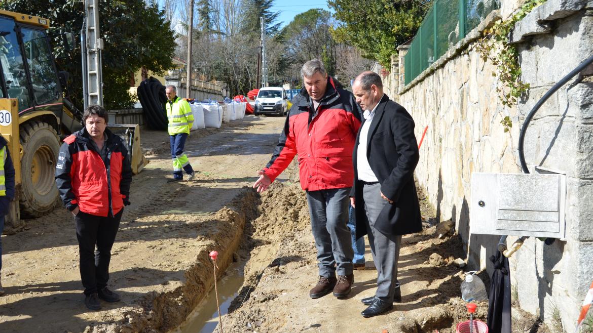 La Comunidad de Madrid inicia una nueva fase de la operación asfalto en el municipio de Cercedilla