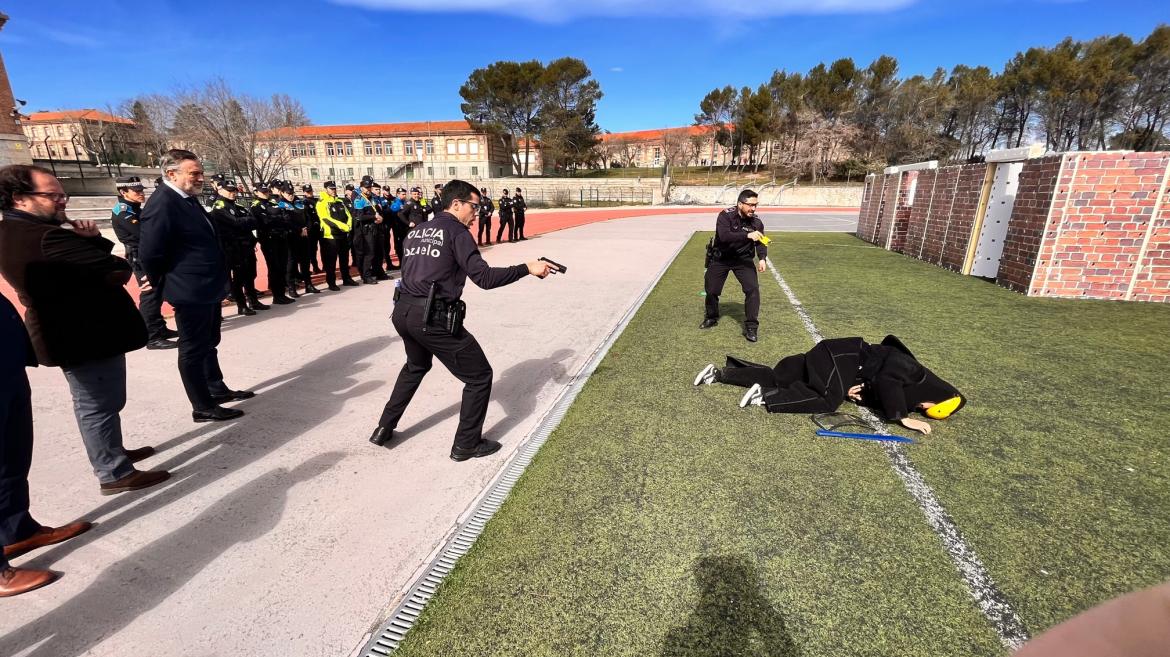 La Comunidad de Madrid mejora la seguridad ciudadana reforzando la formación de policías locales en reyertas