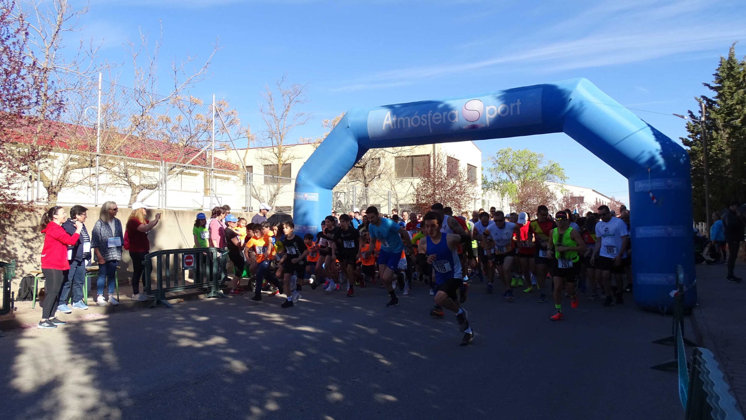 Más de 300 dorsales en la Carrera Marcha Solidaria Centenario de la Consolación