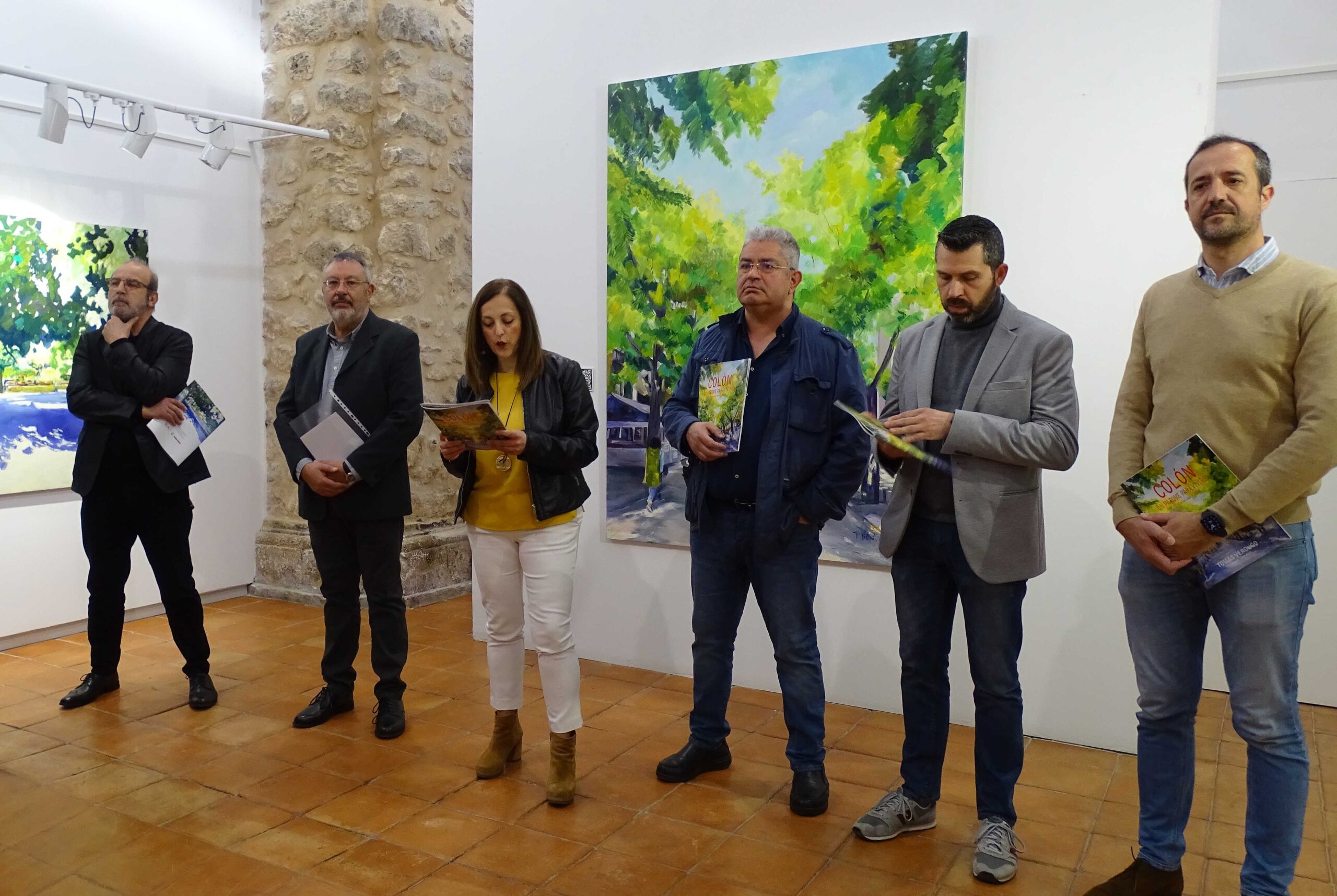 Una exposición muestra, a todo color, la grandeza del Parque de Colón de Quintanar de la Orden