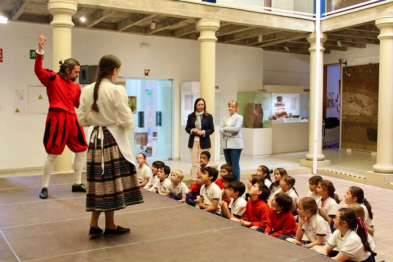 Comienza “El Quijote en la calle” para conmemorar con los escolares el Día Internacional del Libro