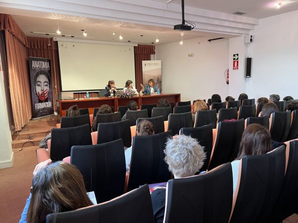 El Gobierno local se suma a la jornada formativa sobre violencia de género de la Asociación de Mujeres ‘María de Padilla’ - Ayuntamiento de Toledo