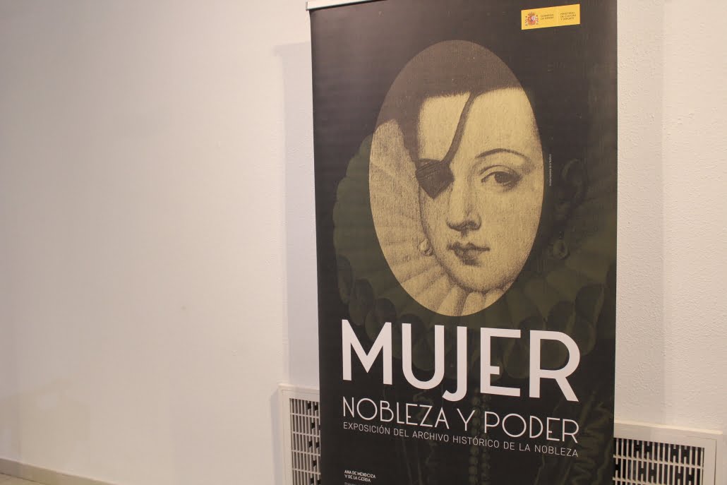 Inaugurada en el Museo Municipal la exposición “Mujer, nobleza y poder”
