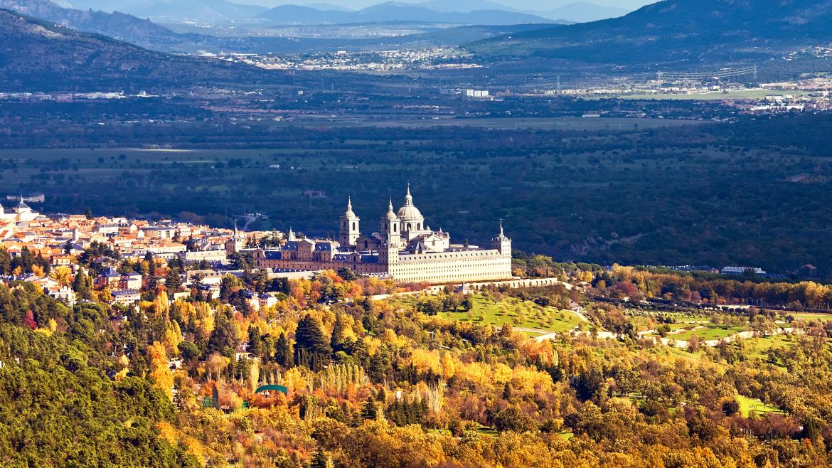La Comunidad de Madrid busca atraer la llegada de visitantes de once ciudades de América y Europa