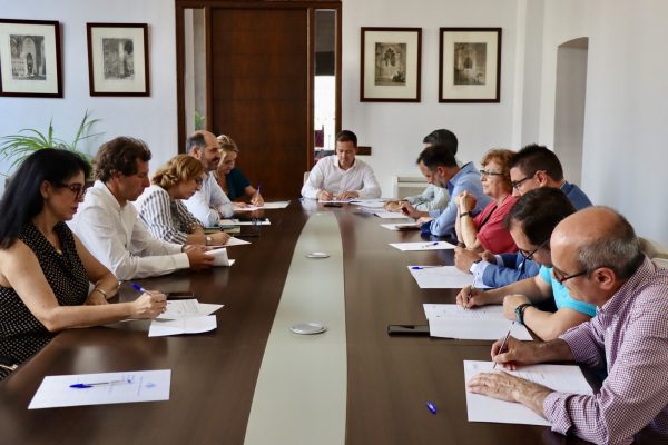 Ayuntamiento de Toledo Primera reunión del Equipo de Gobierno presidida por el alcalde, Carlos Velázquez