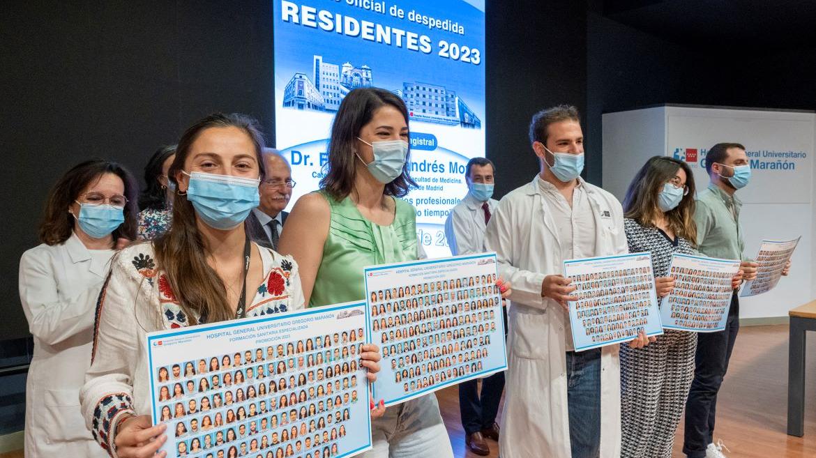 El Hospital Gregorio Marañón homenajea a los 141 residentes que han finalizado su formación sanitaria especializada en el hospital