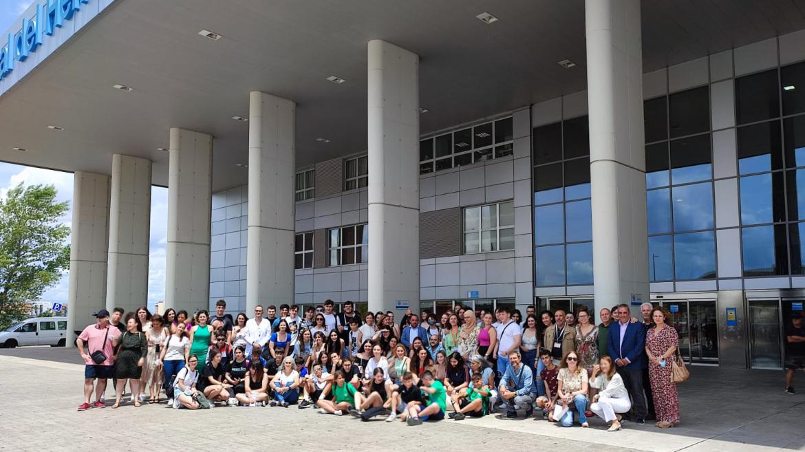 El Hospital Universitario del Henares y el Centro de Transfusión dan las gracias a los estudiantes que apoyan la donación de sangre