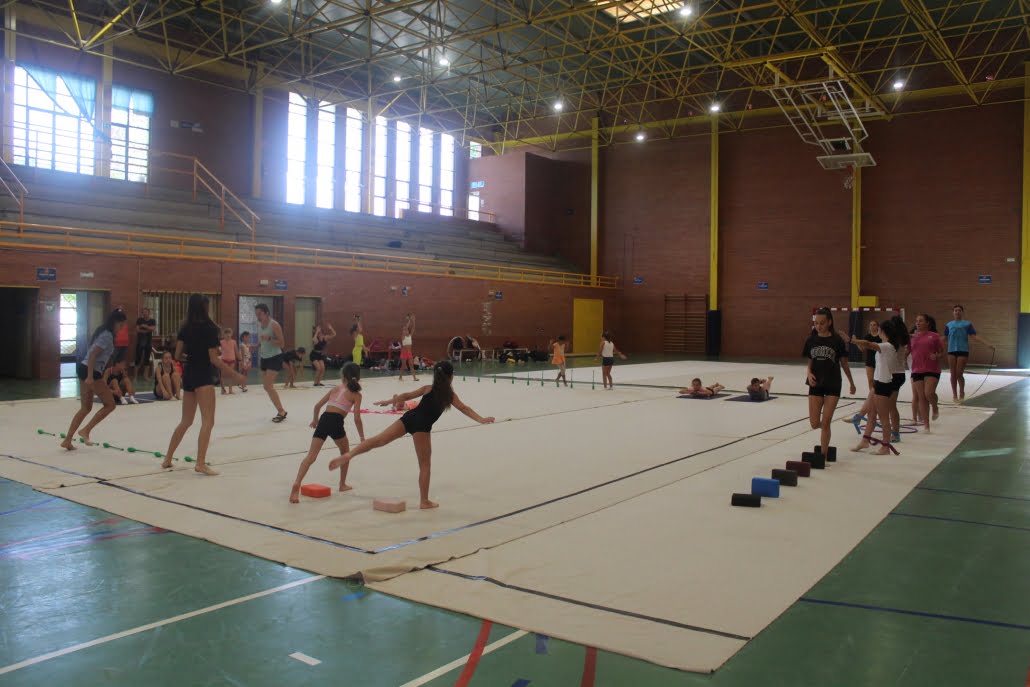 El Campus de Rítmica Ros impulsa la pasión por la gimnasia en Alcázar de San Juan