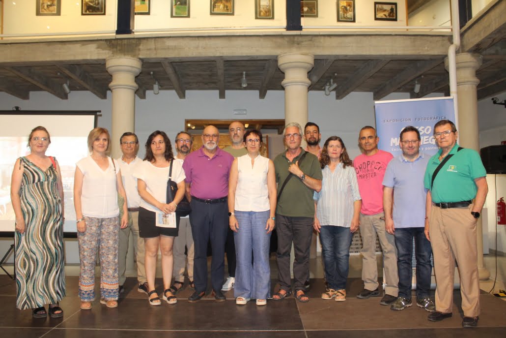 El Colectivo FotoEnfoque inaugura la exposición “Queso manchego. Entre rebaños y pastores” en el Museo Municipal