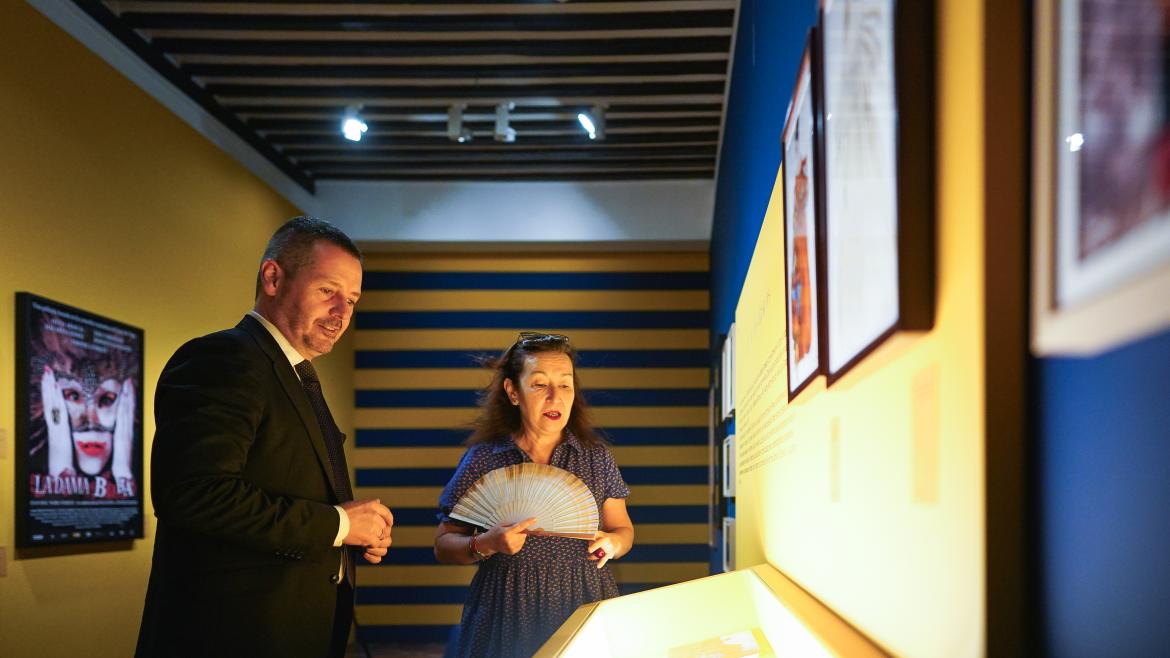 La Comunidad de Madrid dedica una exposición a películas y series basadas en los clásicos del Siglo de Oro