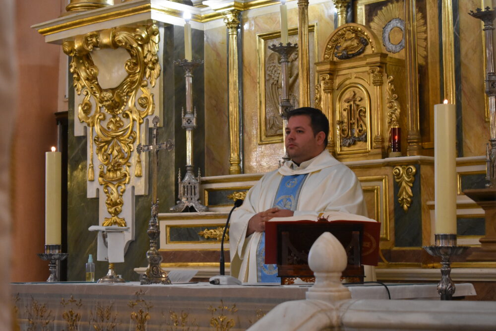 Misa en Honor a los ausentes en la Ermita de Nuestra Señora de la Piedad