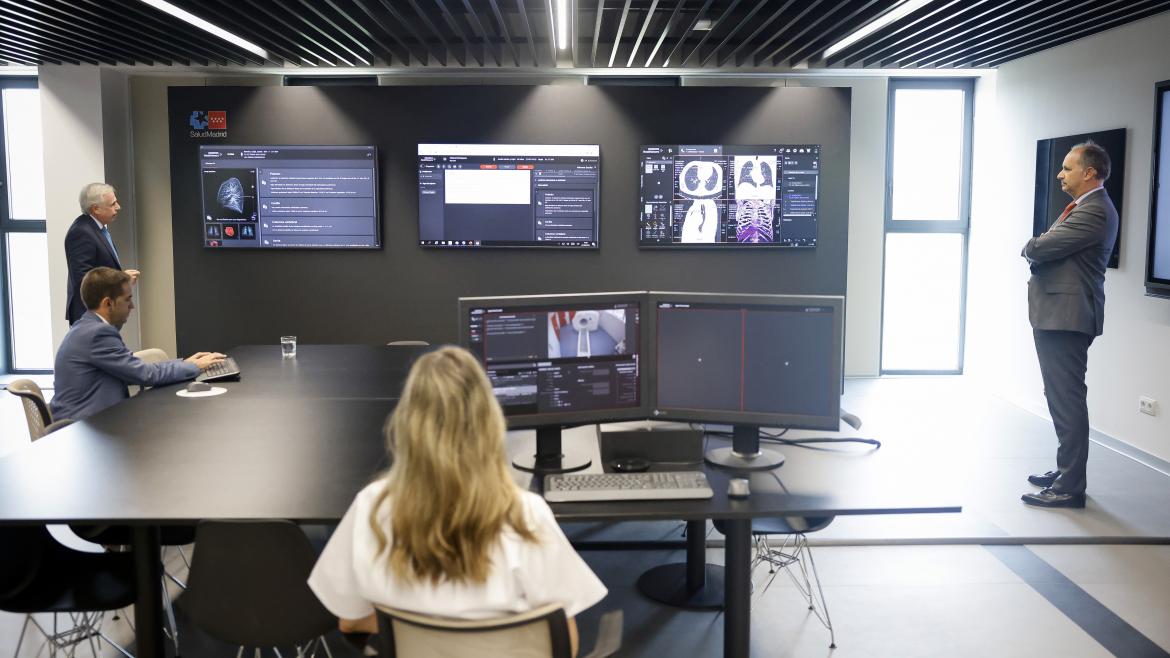 La Comunidad de Madrid presenta una nueva tecnología para que los radiólogos reciban pruebas diagnósticas desde los centros de especialidades