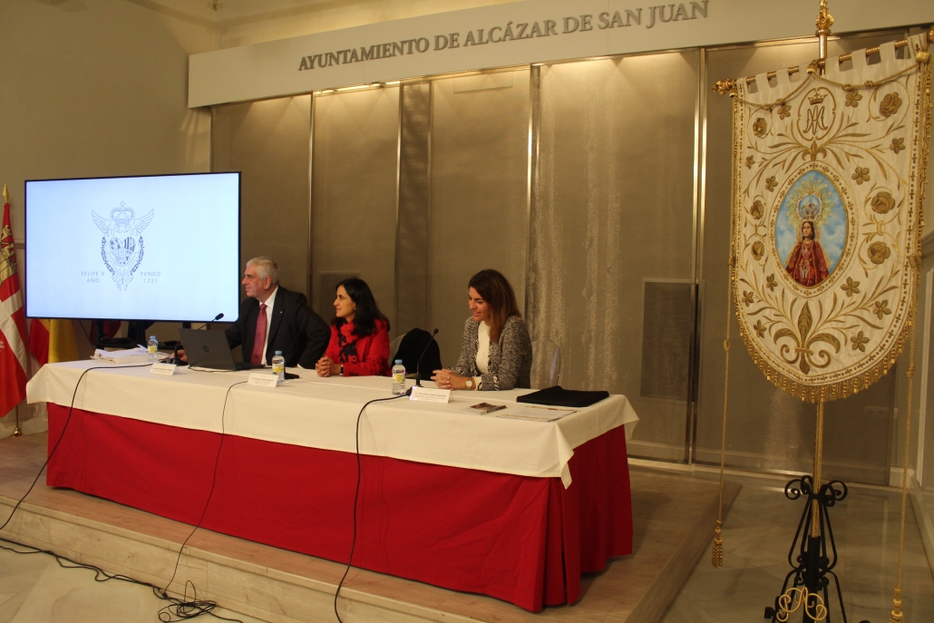 Alcázar de San Juan acoge un exclusivo seminario sobre la Conservación y Restauración del Patrimonio Textil impartido por la Real Fábrica de Tapices