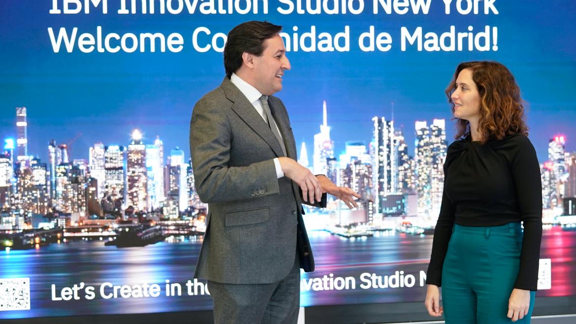 Díaz Ayuso anuncia una colaboración con IBM para aplicar tecnología al desarrollo de nuevos materiales semiconductores sostenibles en España