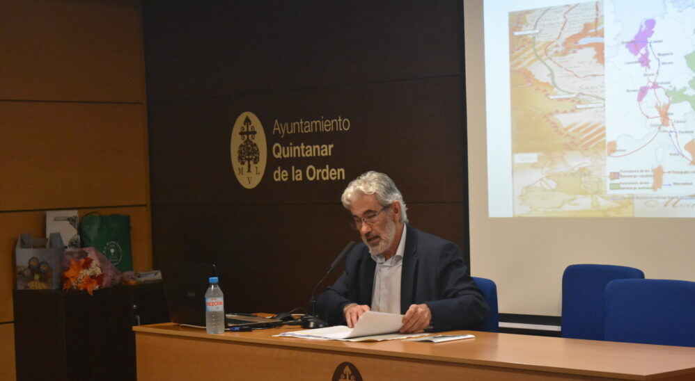 La vida en la milicia y los soldados en la época de Cervantes centró la conferencia de Juan Justo López