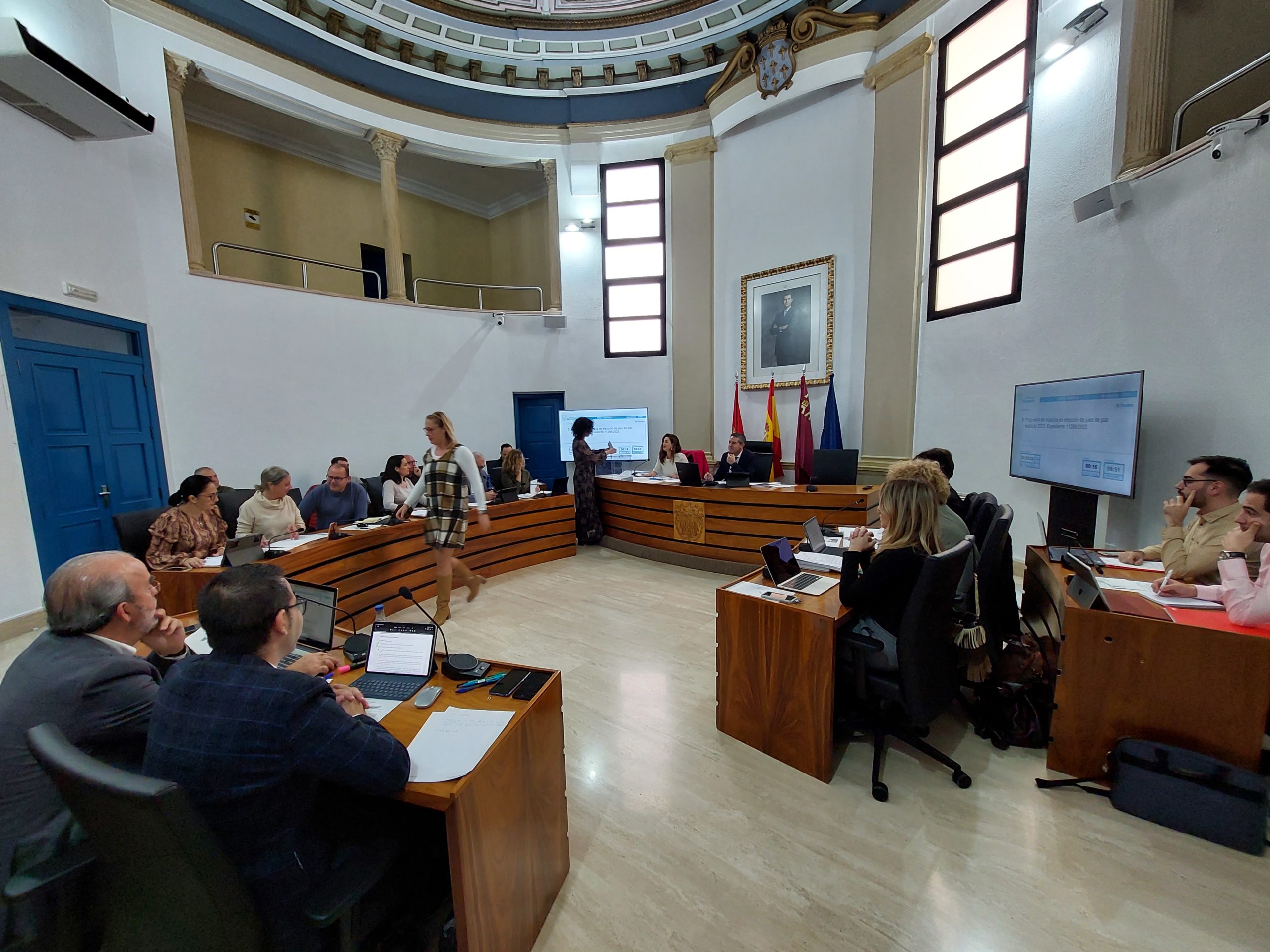 Aprobadas las nuevas ordenanzas de venta ambulante y de regulación de los puestos en los mercados de abastos