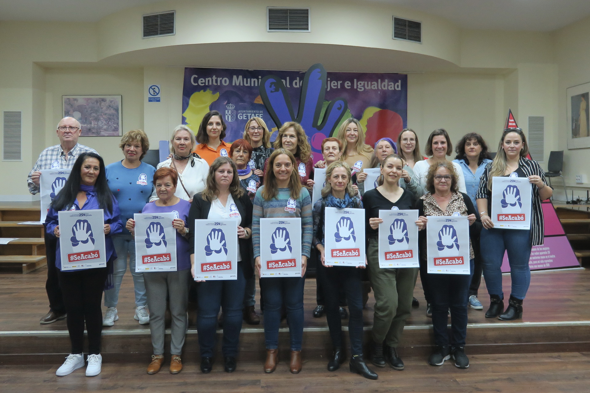 Getafe grita "#SeAcabó" contra la violencia machista por el 25 de noviembre