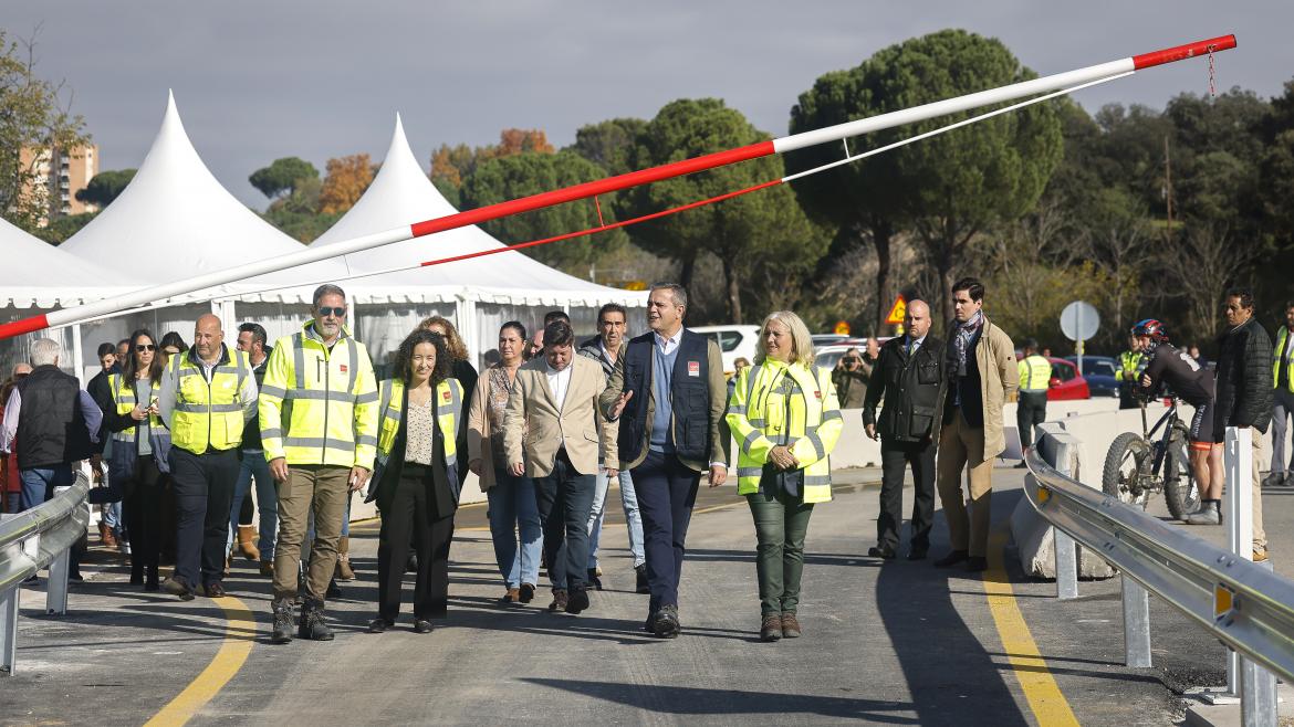 La Comunidad de Madrid abre dos puentes provisionales para restablecer la comunicación entre Aldea del Fresno, Villa del Prado y Chapinería