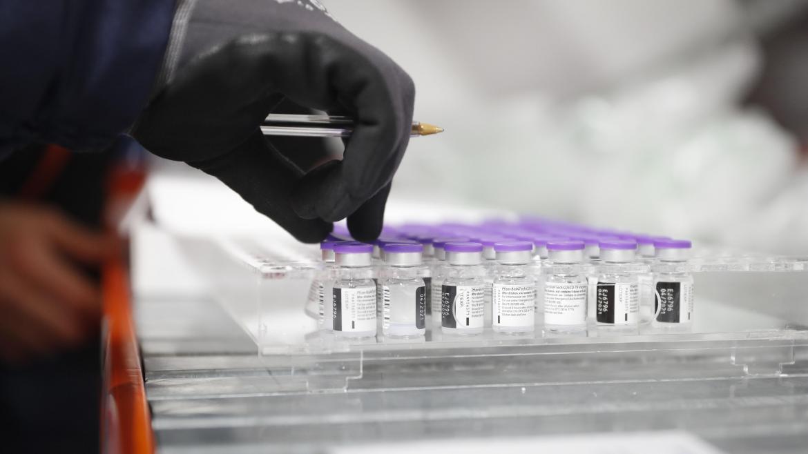 La Comunidad de Madrid adquiere 133.500 vacunas contra el neumococo para proteger a los mayores