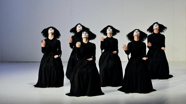 La Comunidad de Madrid aprueba sendos convenios para apoyar en la programación al Círculo de Bellas Artes y la Academia de las Artes Escénicas