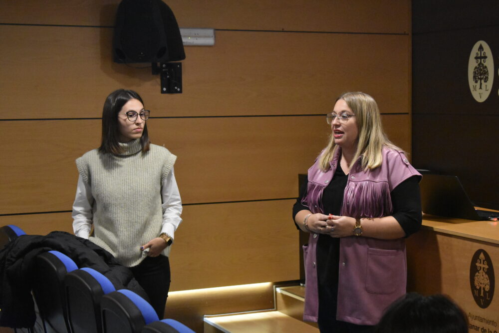 Marcha y debate con motivo del Día Internacional para la Eliminación de la Violencia contra la Mujer