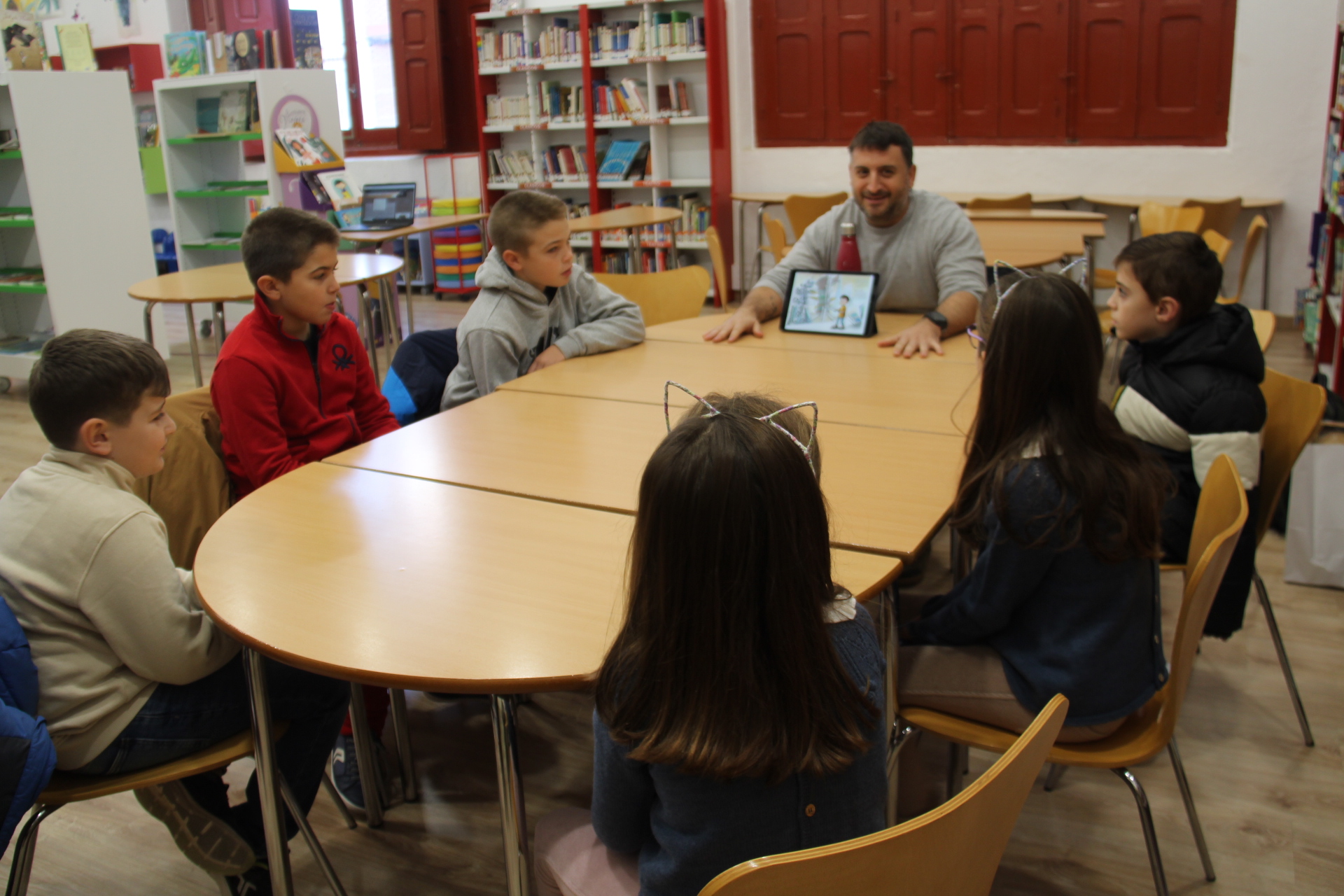 Vuelve 'Peripato': un espacio filosófico para familias en la Biblioteca Municipal de Alcázar de San Juan