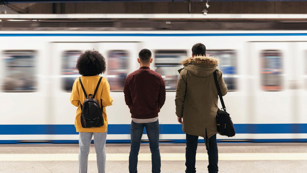 La Comunidad de Madrid invertirá cerca de 1.000 millones de euros para seguir ofreciendo transporte público de calidad en Metro y EMT