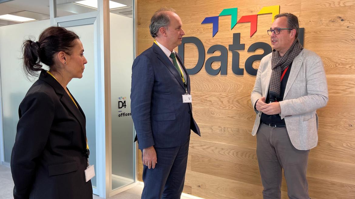 La Comunidad de Madrid lanza una guía para facilitar la instalación de centros de procesamiento de datos en la región