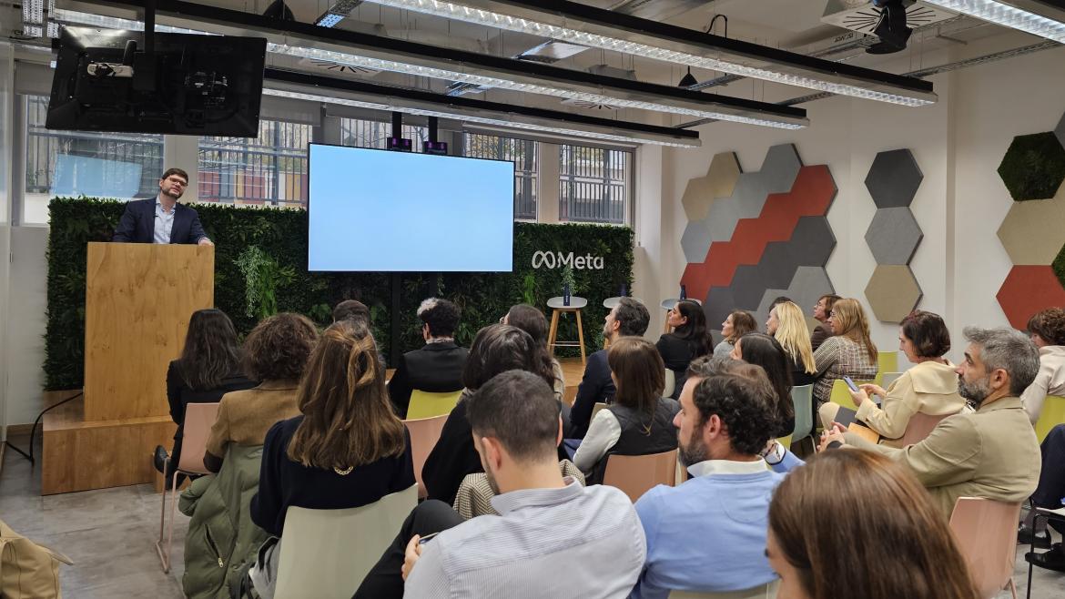 La Comunidad de Madrid realizará un diagnóstico de los problemas de las pymes madrileñas para la sucesión de negocios