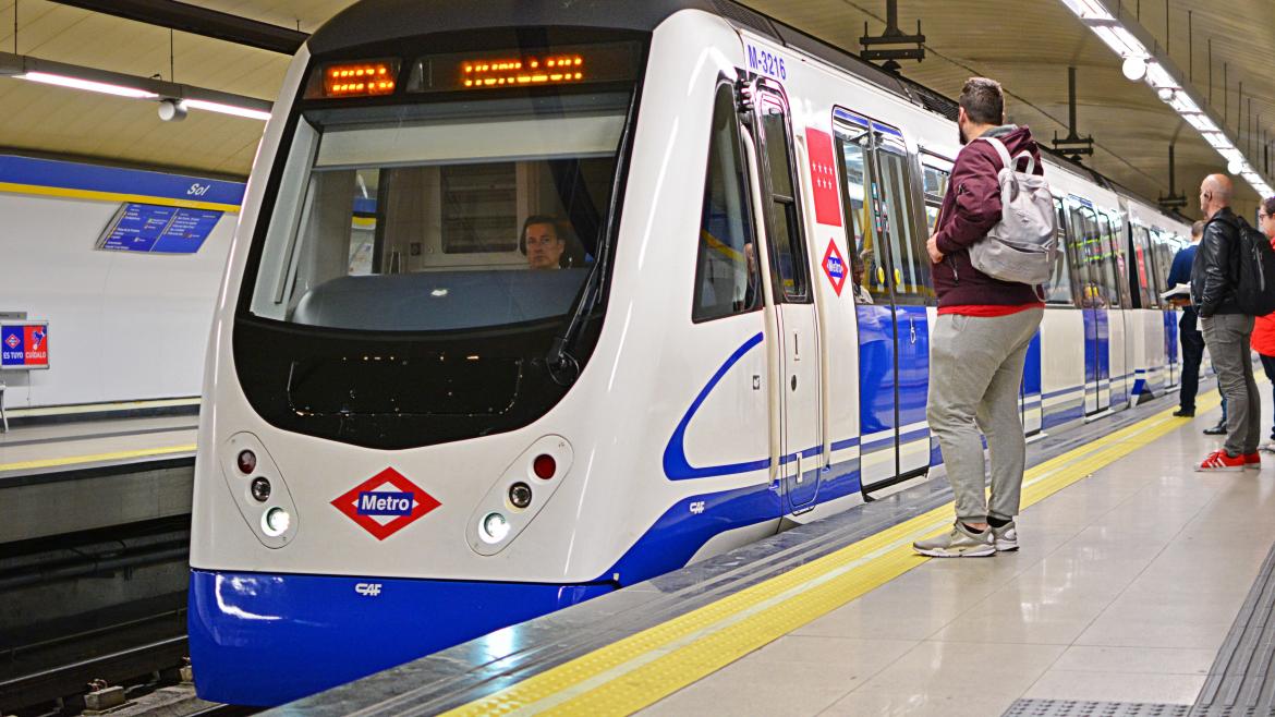 La Comunidad de Madrid refuerza hasta un 50% el servicio de Metro en diciembre para garantizar la movilidad de los ciudadanos