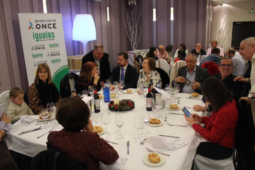 La ONCE celebra su Comida de Hermandad en Salones Mabel