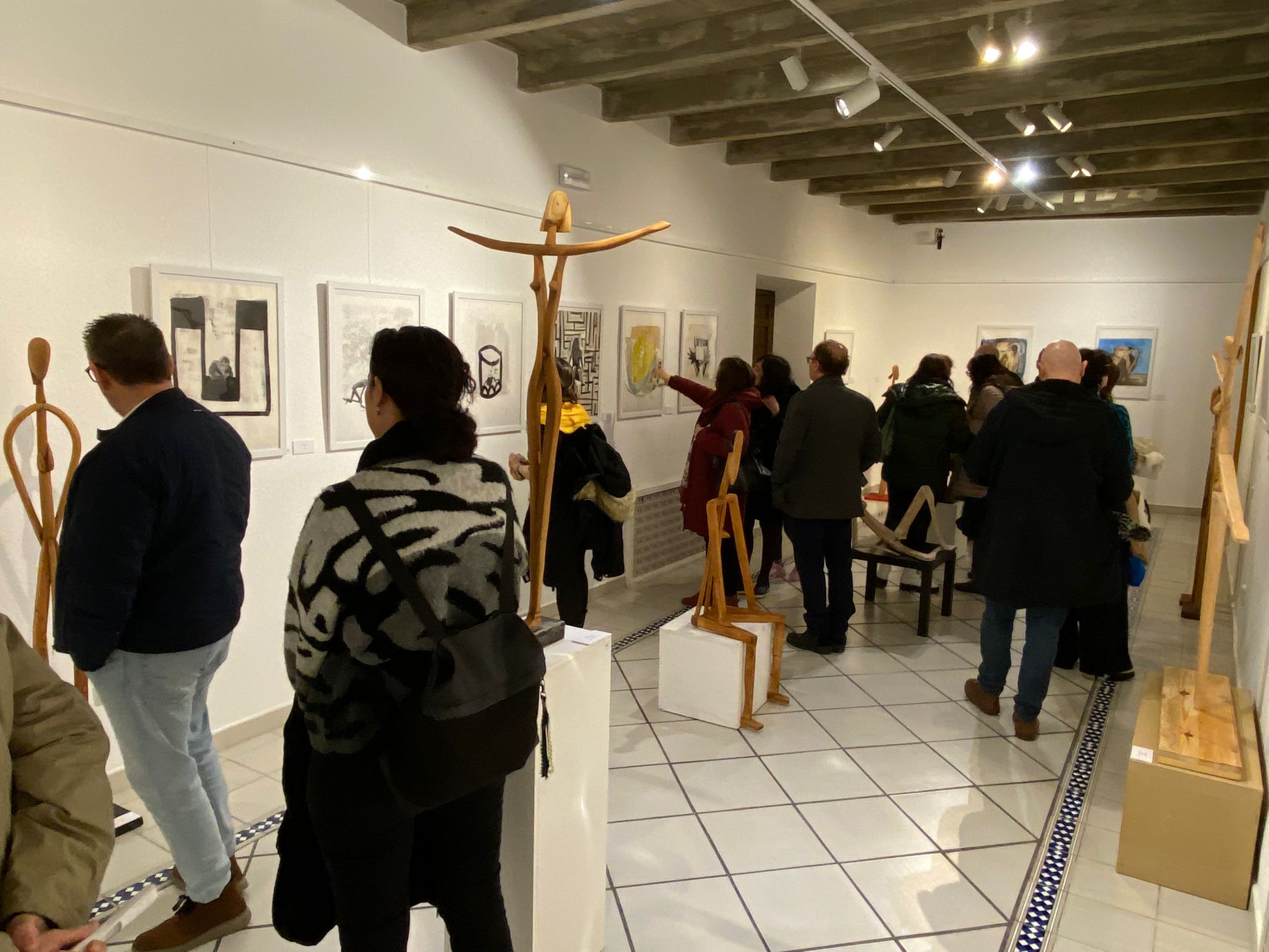 Alfredo Martínez vuelve a exponer 15 años después en el Museo Municipal con “Metamorfosis”