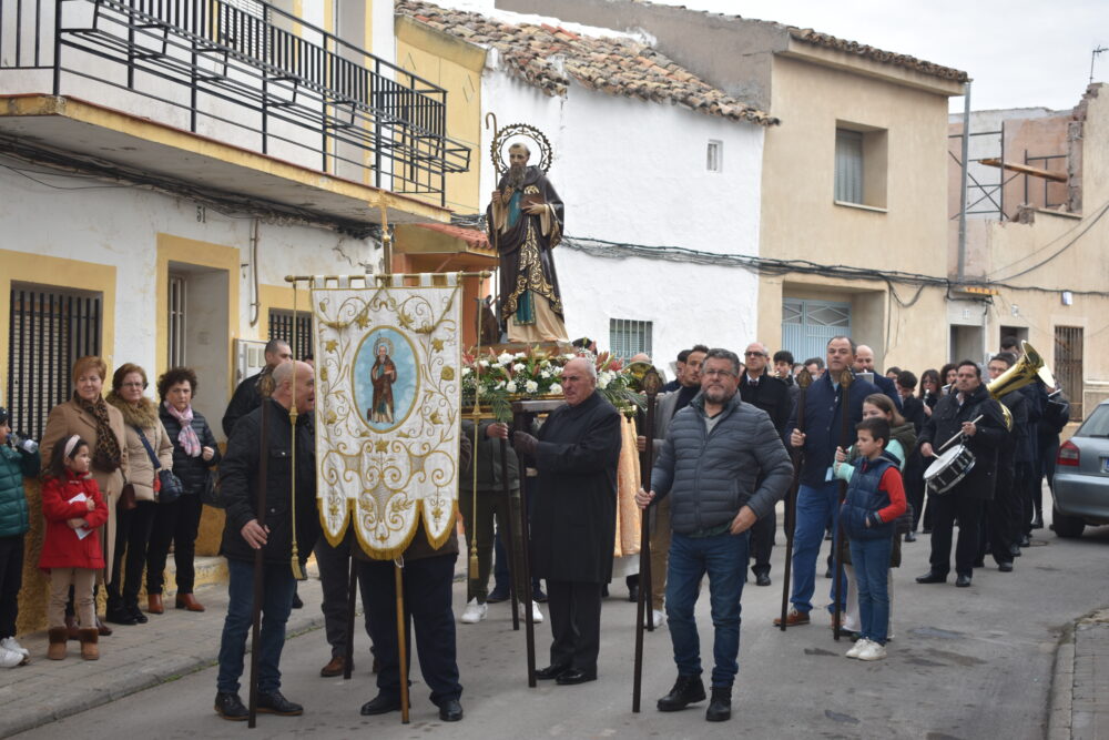 [FOTOS] San Antón sale por las calles de Quintanar de la Orden para celebrar su festividad