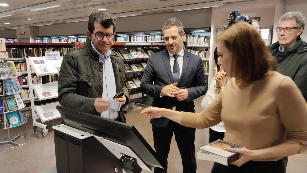 La Comunidad de Madrid ha realizado en 2023 un total de 2,5 millones de préstamos en sus bibliotecas y online a través de eBiblio