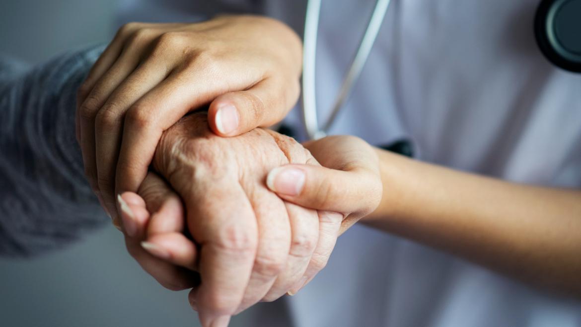 La Comunidad de Madrid inicia el trámite de la ley de la nueva Agencia de Calidad de los Servicios Sociales basada en la atención integral de las personas